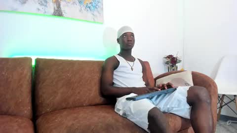 daniell_ferrari online show from January 24, 2025, 9:47 pm