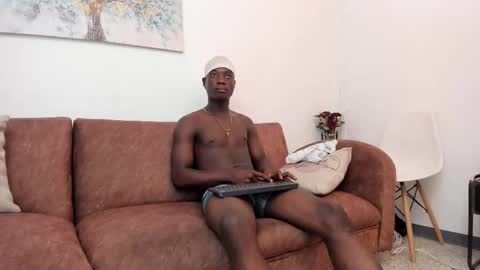 daniell_ferrari online show from February 4, 2025, 2:17 am