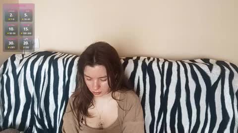 Snapshot of daniellevaulet chatting on February 12, 2026, 7:25 am Mia online show from February 12, 2026, 7:25 am