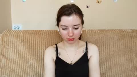Mia online show from June 9, 2026, 7:09 am