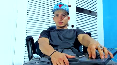 Dani online show from January 10, 2025, 4:12 am