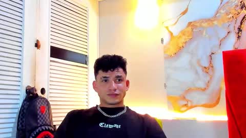 Dani online show from November 24, 2025, 3:50 am