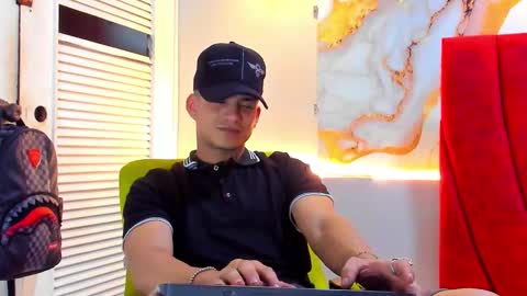 Dani online show from December 18, 2025, 3:56 am