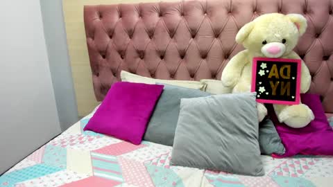 DaniiBelluci  online show from January 28, 2025, 9:51 am