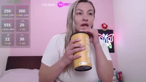 K A R O L online show from November 9, 2025, 9:57 pm