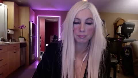 DanikaWhite69 online show from February 11, 2025, 9:09 am