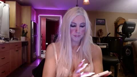 DanikaWhite69 online show from February 17, 2025, 5:58 am