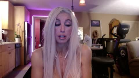 DanikaWhite69 online show from March 4, 2026, 2:01 pm
