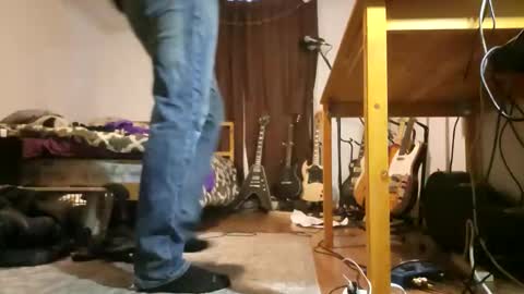 danimal5000 online show from January 22, 2025, 6:41 pm