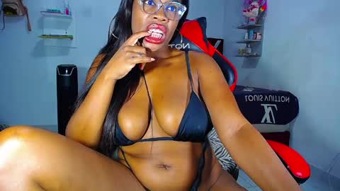 danisabrownn online show from June 6, 2026, 6:12 pm