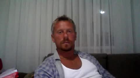 Snapshot of danisami12345 chatting on September 20, 2025, 10:44 pm daniel online show from September 20, 2025, 10:44 pm