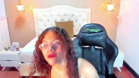 Snapshot of danixa_fire chatting on October 31, 2025, 4:08 pm D A N I X A online show from October 31, 2025, 4:08 pm