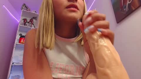 Pau online show from January 18, 2025, 7:28 am