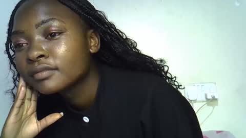 danna_miki online show from December 14, 2025, 4:29 am