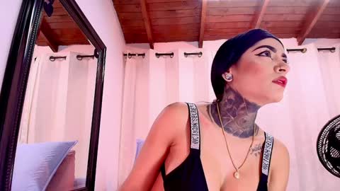 Danna Berlin  online show from February 8, 2025, 7:16 pm