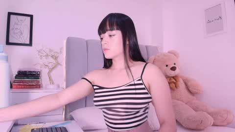 Insta DannaBlueX  online show from May 19, 2026, 4:57 pm