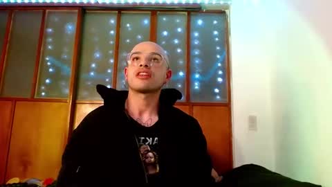 danni online show from February 11, 2026, 2:49 am