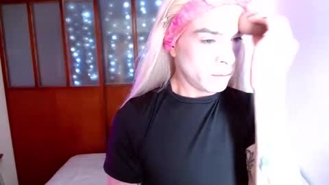 danni online show from February 21, 2026, 7:15 pm