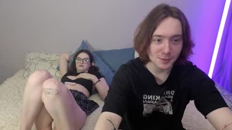 Snapshot of danny_and_ellen chatting on February 12, 2026, 5:41 pm danny and ellen online show from February 12, 2026, 5:41 pm