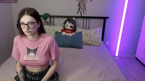 Snapshot of danny_and_ellen chatting on February 27, 2026, 5:24 pm danny and ellen online show from February 27, 2026, 5:24 pm