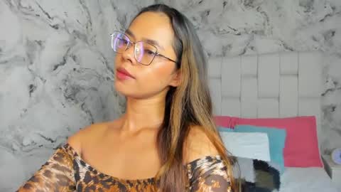 Snapshot of danny_fernandez chatting on May 27, 2026, 6:10 am danny_fernandez online show from May 27, 2026, 6:10 am