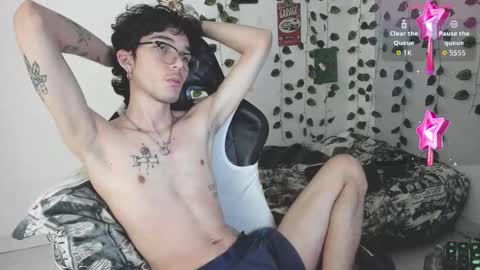 Snapshot of danny_phantom_09 chatting on October 14, 2025, 3:40 am danny_phantom_09 online show from October 14, 2025, 3:40 am