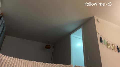 Snapshot of dannywalter789 chatting on December 17, 2024, 12:56 am Danny online show from December 17, 2024, 12:56 am