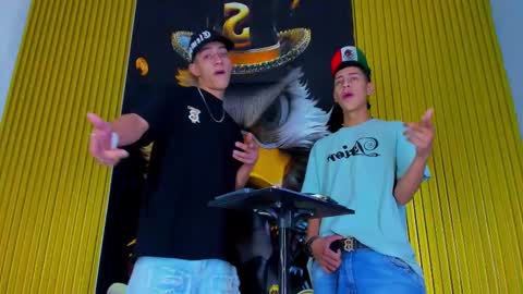 dante_brown1 online show from October 31, 2025, 8:32 pm