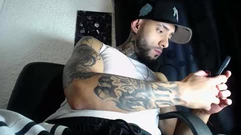 dante_d_angelo_ online show from October 2, 2025, 11:12 pm
