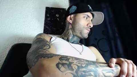 dante_d_angelo_ online show from November 7, 2025, 6:13 am