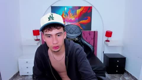 Dante online show from March 7, 2025, 6:33 pm