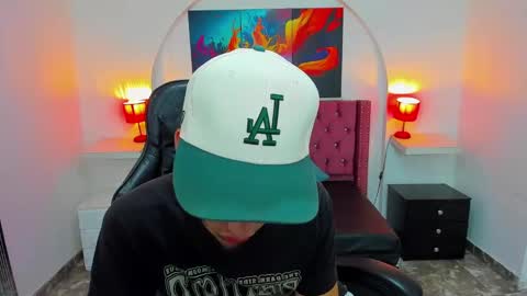 Dante online show from March 11, 2025, 3:23 pm