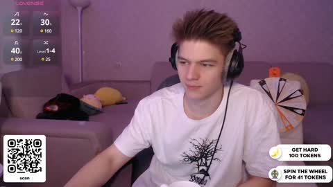 Snapshot of dantebigboi chatting on December 12, 2024, 6:31 pm Daniel online show from December 12, 2024, 6:31 pm