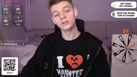 Snapshot of dantebigboi chatting on January 28, 2025, 5:56 pm Daniel online show from January 28, 2025, 5:56 pm