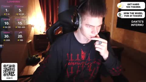 Snapshot of dantebigboi chatting on March 5, 2025, 6:23 pm Daniel online show from March 5, 2025, 6:23 pm