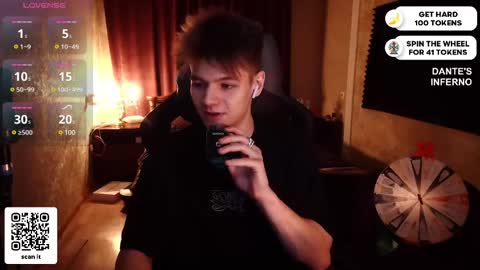 Snapshot of dantebigboi chatting on March 11, 2025, 5:24 pm Daniel online show from March 11, 2025, 5:24 pm