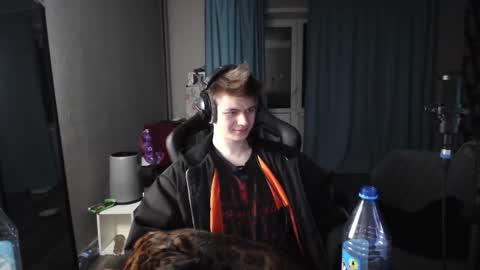 Snapshot of dantebigboi chatting on September 20, 2025, 4:52 pm Daniel online show from September 20, 2025, 4:52 pm