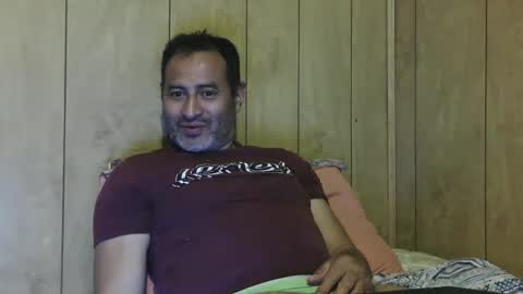 dantehot82 online show from January 3, 2025, 1:48 am