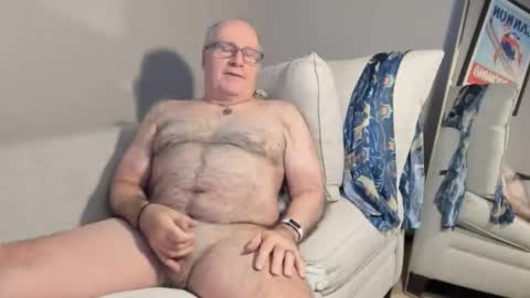 Mark online show from November 17, 2025, 7:14 am