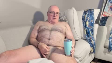 Mark online show from December 13, 2025, 7:53 pm