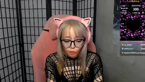 danyelleeyermann online show from June 9, 2026, 1:01 pm
