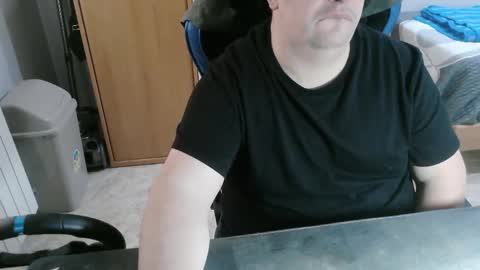 danysanchez1981 online show from February 1, 2026, 11:20 am