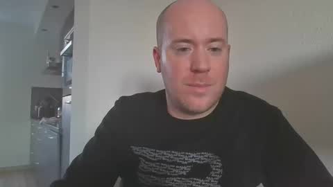 Snapshot of danzel87 chatting on February 16, 2025, 2:00 pm Danny online show from February 16, 2025, 2:00 pm