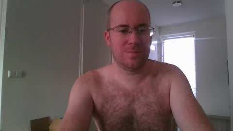 Snapshot of danzel87 chatting on October 31, 2025, 8:37 am Danny online show from October 31, 2025, 8:37 am