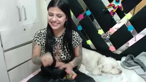 daphne877046 online show from September 8, 2025, 11:37 pm