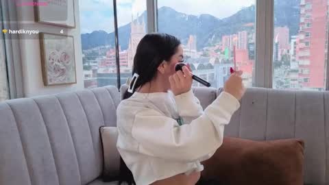 daphne_chers online show from February 19, 2026, 8:05 pm