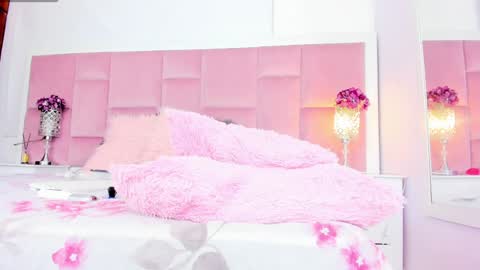 Daphne online show from January 16, 2025, 11:27 pm