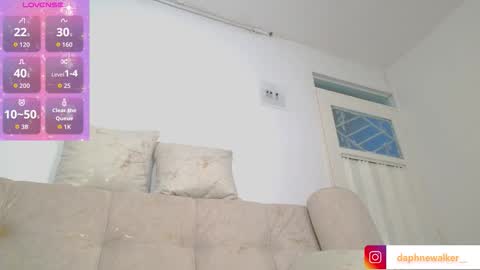 Snapshot of daphnewalker__ chatting on October 3, 2025, 10:56 am Daphne online show from October 3, 2025, 10:56 am