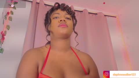 Snapshot of daphnewalker__ chatting on February 3, 2026, 11:59 am Daphne online show from February 3, 2026, 11:59 am