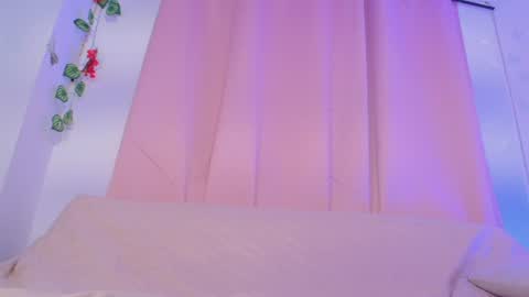 Daphne online show from June 23, 2026, 11:19 am